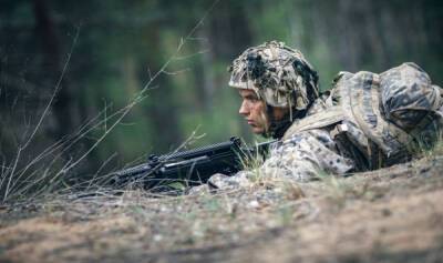 Артис Пабрикс - Целых четыре вертолета: Латвия готовит армию к обороне границы - lv.baltnews.com - Латвия