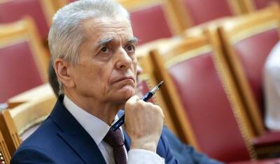 Геннадий Онищенко - Михаил Мурашко - Онищенко предложил забирать дипломы у медиков-антипрививочников - mkset.ru - Россия