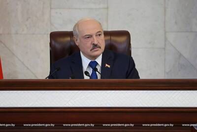 Александр Лукашенко - Лукашенко поручил пограничникам следить за войсками НАТО - lenta.ru - Белоруссия - Польша