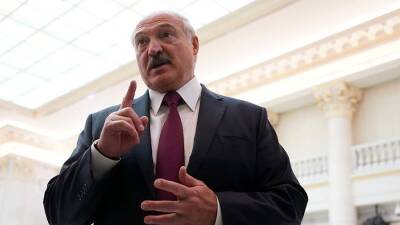 Александр Лукашенко - Лукашенко предупредил ЕС о жестком ответе на возможные новые санкции - iz.ru - Украина - Израиль - Белоруссия - Польша - Минск