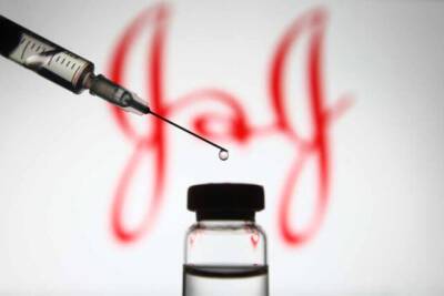 Вакцина Johnson & Johnson вызывает воспаление позвоночника - news-front.info - Украина