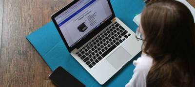 Денис Кусков - Подсчитано, на сколько подорожают услуги интернет-операторов в 2022 году - stolicaonego.ru - Россия