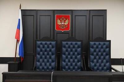 Родственнику снимавшего порно со школьницами депутата дали условный срок - lenta.ru - Россия - Омская обл.
