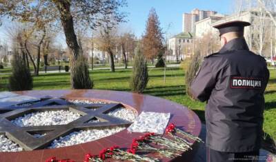 В Волгограде мемориал жертвам Холокоста осквернили через два дня после его установки - newizv.ru - Волгоград