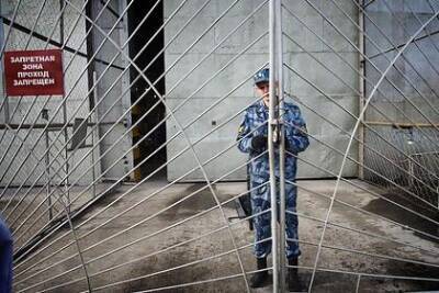 Застройщикам дали до 10 лет колонии за обман дольщиков на 500 миллионов рублей - lenta.ru - Саратов