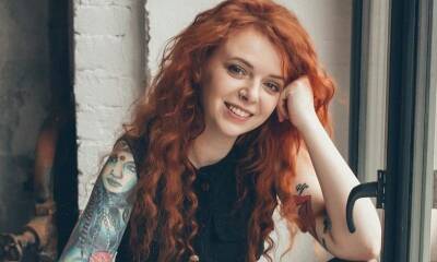 «Меня закрыл в номере взрослый мужик»: Женя Огурцова рассказала о домогательствах в «Ранетках» - bloknot.ru
