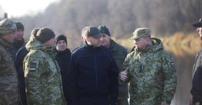 Денис Монастырский - Украина направила на границу с Беларусью тысячи силовиков, чтобы сдержать наплыв мигрантов - kp.ua - Украина - Белоруссия