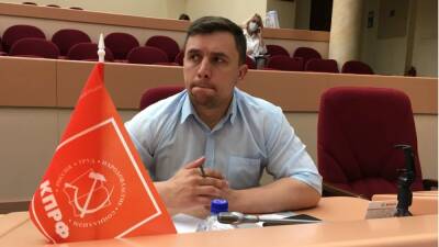 Алексей Навальный - Армен Гаспарян - Геннадий Зюганов - Николай Бондаренко - Лилия Чанышева - Зюганов защищает однопартийца, отрицавшего воссоединение с Крымом - politnavigator.net - Москва - Россия - Крым - Саратов