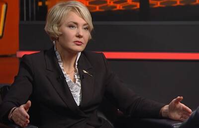 Ольга Чуприс - Ольга Чуприс о беженцах на польской границе: ЕС нужно начать вести диалог с руководством Беларуси, чтобы не допустить ухудшения ситуации - ont.by - Белоруссия - Польша - Литва