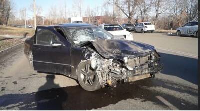В Челябинске возбудили уголовное дело по ДТП, где женщину ранило осколками авто - znak.com - Россия - Челябинск