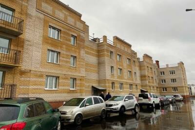 В Ярославле обманутые дольщики получили ключи от квартир, а застройщик уголовное дело - yar.mk.ru - Ярославль