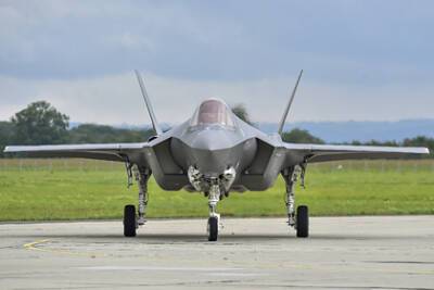 В Китае построили макеты американских F-35 - lenta.ru - Китай - Япония