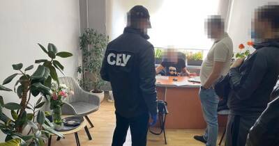 СБУ за сутки разоблачила схемы подделок COVID-документов сразу в трех областях (фото, видео) - focus.ua - Украина - Киев - Киевская обл. - Харьков - Ивано-Франковск