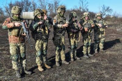 Дмитрий Астрахань - Военкор Астрахань: армия Украины превратит Старомарьевку в «серой зоне» Донбасса в опорный пункт, а местных жителей выгонит - argumenti.ru - Украина - Киев - ДНР - Астрахань - населенный пункт Широкино - Донбасс - Донецкая обл.