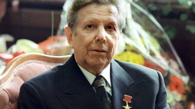 Евгений Чазов - Умер академик РАН и почетный директор НМИЦ кардиологии Чазов - iz.ru - Россия - США - Израиль
