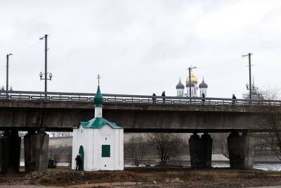 Псковская электросетевая компания объяснила, почему не провела свет в Анастасиевскую часовню - mk-pskov.ru - Псковская обл. - Псков