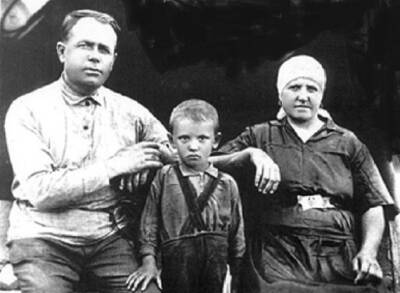 Михаил Горбачев - Почему отца Михаила Горбачева подозревали в коллаборационизме - Русская семерка - russian7.ru