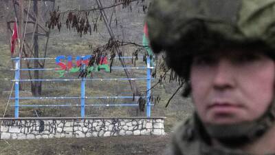 Владимир Путин - Никол Пашинян - В Карабахе мужчина бросил гранату в азербайджанский КПП - iz.ru - Россия - Армения - Израиль - Азербайджан - Шуша
