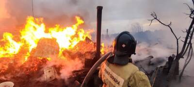 Следком начал проверку после гибели двух человек в пожаре в Ордынском районе - sib.fm - Россия - Новосибирская обл.