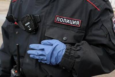 Отца девяти детей заподозрили в растлении дочерей - lenta.ru - Ленинградская обл.