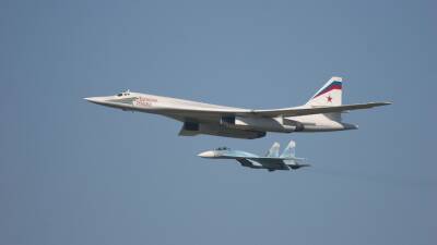 Россия сопроводила разведывательные самолеты НАТО над Черным морем - vm.ru - Россия - США - Минобороны - Черное Море