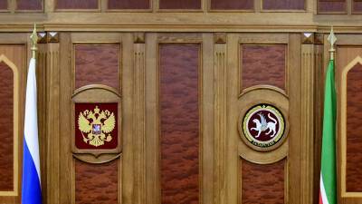 «Федеральный центр сейчас пытается нам надеть железную маску»: Татарстан сопротивляется реформе региональной власти - newdaynews.ru - Россия - респ. Татарстан