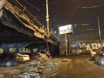 Виталий Кличко - Дмитрий Гордон - Кличко заявил, что ежедневно молится за мост в Киеве, который сыпется на глаза - newsland.com - Украина - Киев