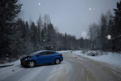 Под Ухтой водитель Hyundai выехал на встречную полосу и попал в ДТП - bnkomi.ru - Сосногорск