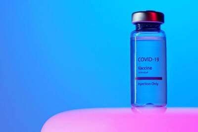 Воронежцы старше 65 лет стали чаще болеть COVID-19 - vrn.mk.ru - Воронежская обл.