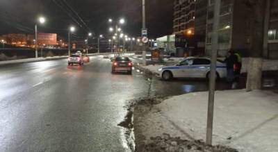В Чебоксарах водитель иномарки сбил на зебре женщину - pg21.ru - респ. Чувашия - Чебоксары