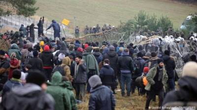 Мигранты прорвались в Польшу из Беларуси - hubs.ua - Украина - Белоруссия - Ирак - Польша