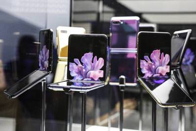 Раскрыты новые смартфоны Samsung - lenta.ru
