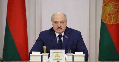 Александр Лукашенко - Лукашенко о жестком ответе ЕС: Думают, я ляпнул, но ничего подобного - ren.tv - Белоруссия