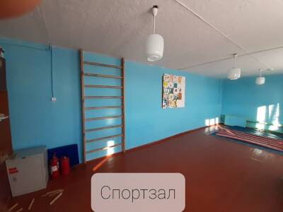 На Урале родителей школьников возмутили планы властей перевести в спортзал библиотеку - znak.com - район Кунашакский