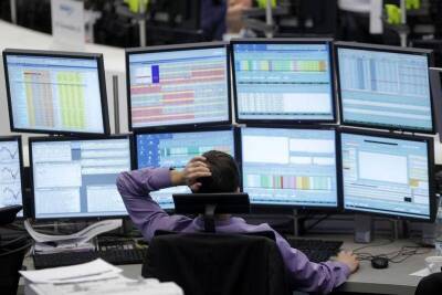Пекинская фондовая биржа начала торги, акции 10 компаний взлетели - smartmoney.one - Китай - Пекин - Шанхай - Beijing - Reuters