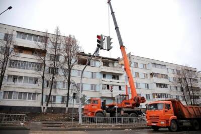 Наиль Магдеев - В Челнах в разрушенном взрывом газа доме перекрывают пятый этаж - kazan.mk.ru - Набережные Челны