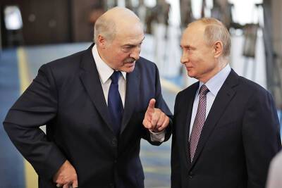 Владимир Путин - Дмитрий Песков - Александр Лукашенко - Песков: Путин обсудил с Лукашенко транзит газа через Белоруссию в ЕС - tvc.ru - Россия - Белоруссия