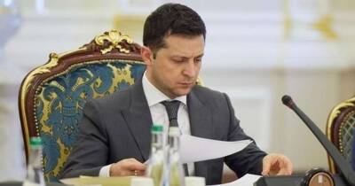 Владимир Зеленский - Алексей Данилов - Тарас Козак - Зеленский утвердил изменения в санкционном списке СНБО - lenta.ua - США - Украина