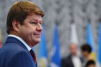 Дмитрий Губерниев - Анфиса Резцова - Губерниев: "Были прецеденты, когда Анфиса Резцова приходила ко мне на эфир выпивши" - sport.ru - Россия