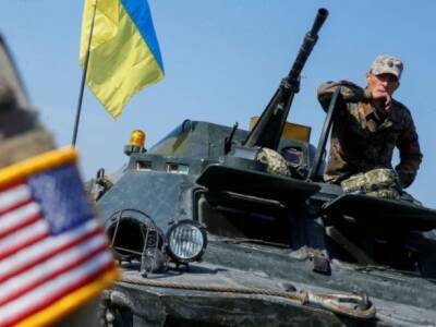 Джо Байден - США готовят ответ, если Россия начнет широкомасштабное вторжение в Украину - Bloomberg - unn.com.ua - Москва - Россия - США - Украина - Киев
