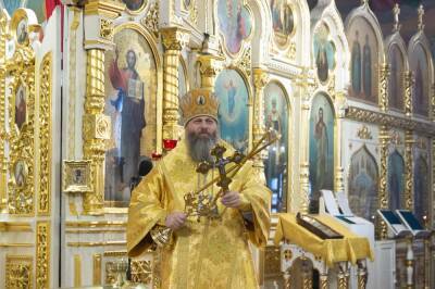 Новосибирский митрополит Никодим рассказал верующим об изгнании бесов - sib.fm