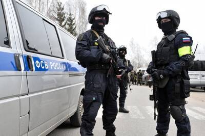 Ирина Волк - ФСБ задержала подозреваемых в незаконной легализации мигрантов - vm.ru - Россия