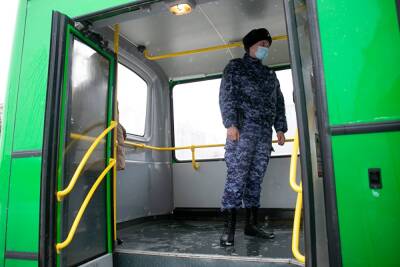 Из-за ковида число пассажиров общественного транспорта в Екатеринбурге снизилось на 12% - znak.com - Екатеринбург