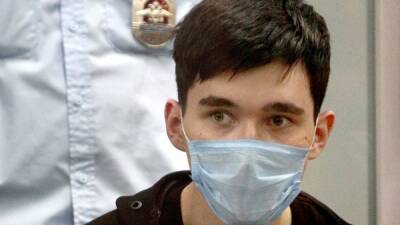 Ильназ Галявиев - Напавшего на школу в Казани Ильназа Галявиева признали вменяемым - svoboda.org - Санкт-Петербург - Казань