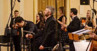 Артистів відомого львівського оркестру обікрали на гастролях у Нідерландах - 24tv.ua - місто Львів
