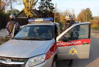 В Бежецке пьяный мужчина избил свою подругу и продолжил дебоширить в больнице - afanasy.biz - Тверская обл.