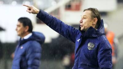 Дмитрий Свищев - Валерий Карпин - Свищёв: уходить Карпину из сборной сейчас преждевременно - russian.rt.com - Россия