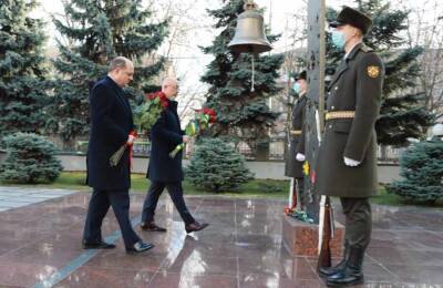 Бен Уоллес - Алексей Резников - Дмитрий Кулеба - На Украину прибыл госсекретарь по вопросам обороны Британии - news-front.info - Украина - Киев - Англия - Великобритания