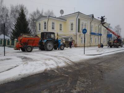 Коммунальная техника Глазова выехала для борьбы с первым серьезным снегопадом - gorodglazov.com - респ. Удмуртия
