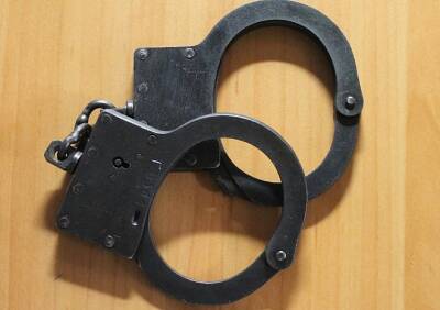 Рязанец заявил, что полицейские надели на него наручники из-за отсутствия маски - ya62.ru